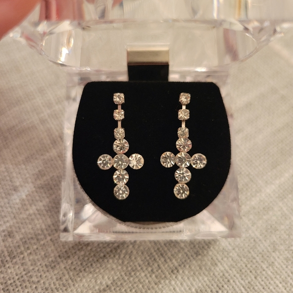 Women's Cross Dandle Stud Earrings Sparkle Silver Plated CZ Crystal NWOT - Picture 1 of 3